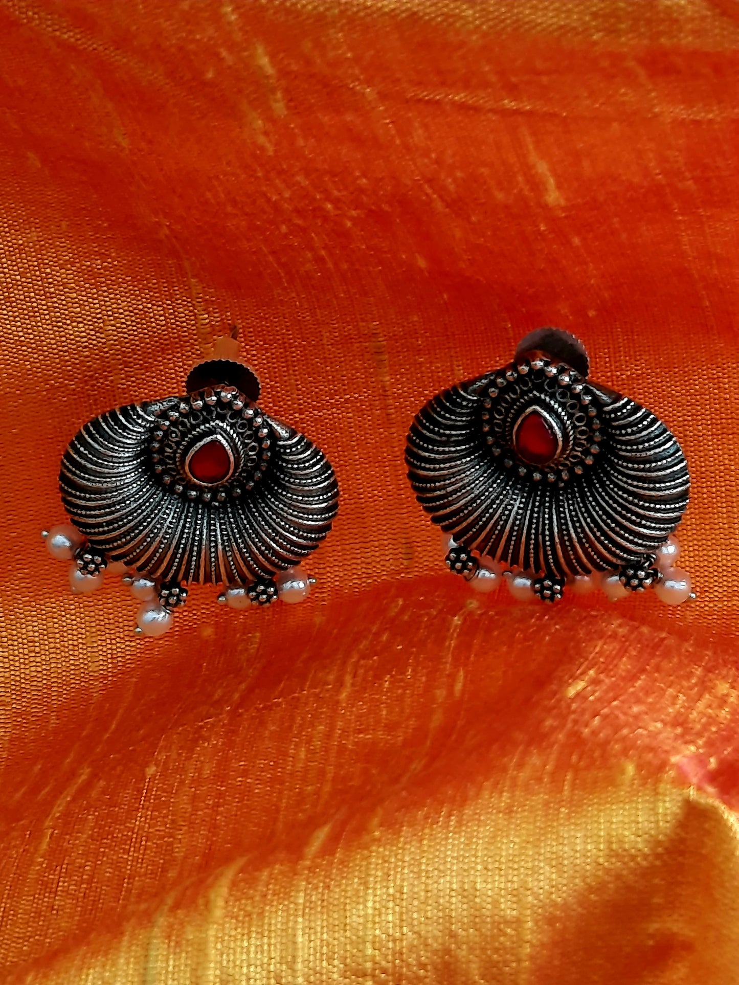 Priyanka Pink n Pearl Earrings