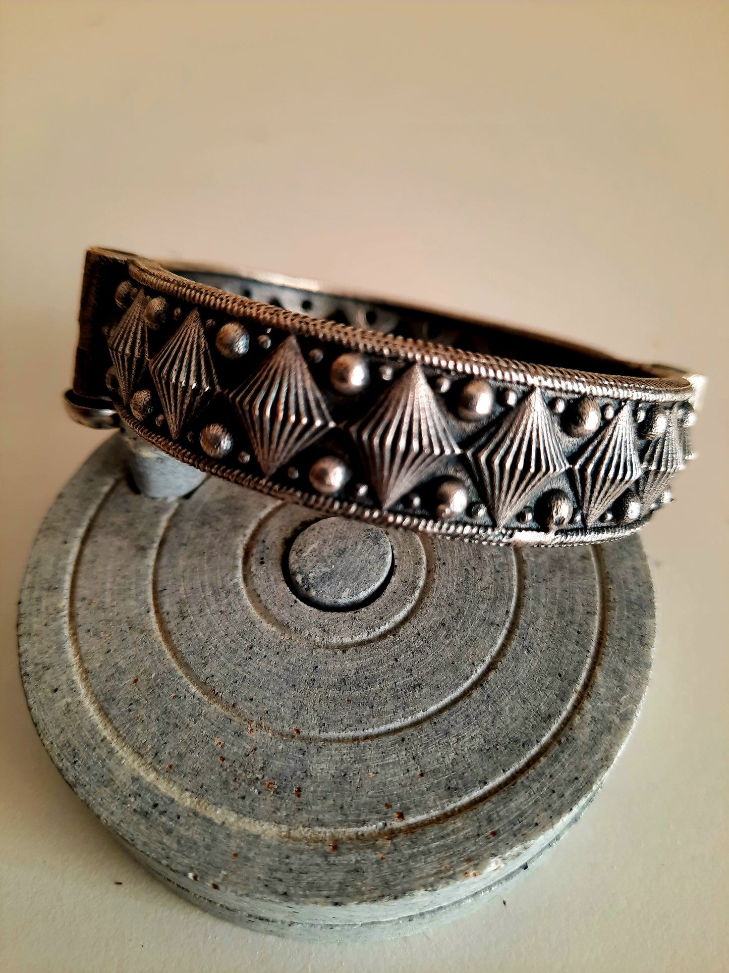 Daisy Dia-mond Bangle