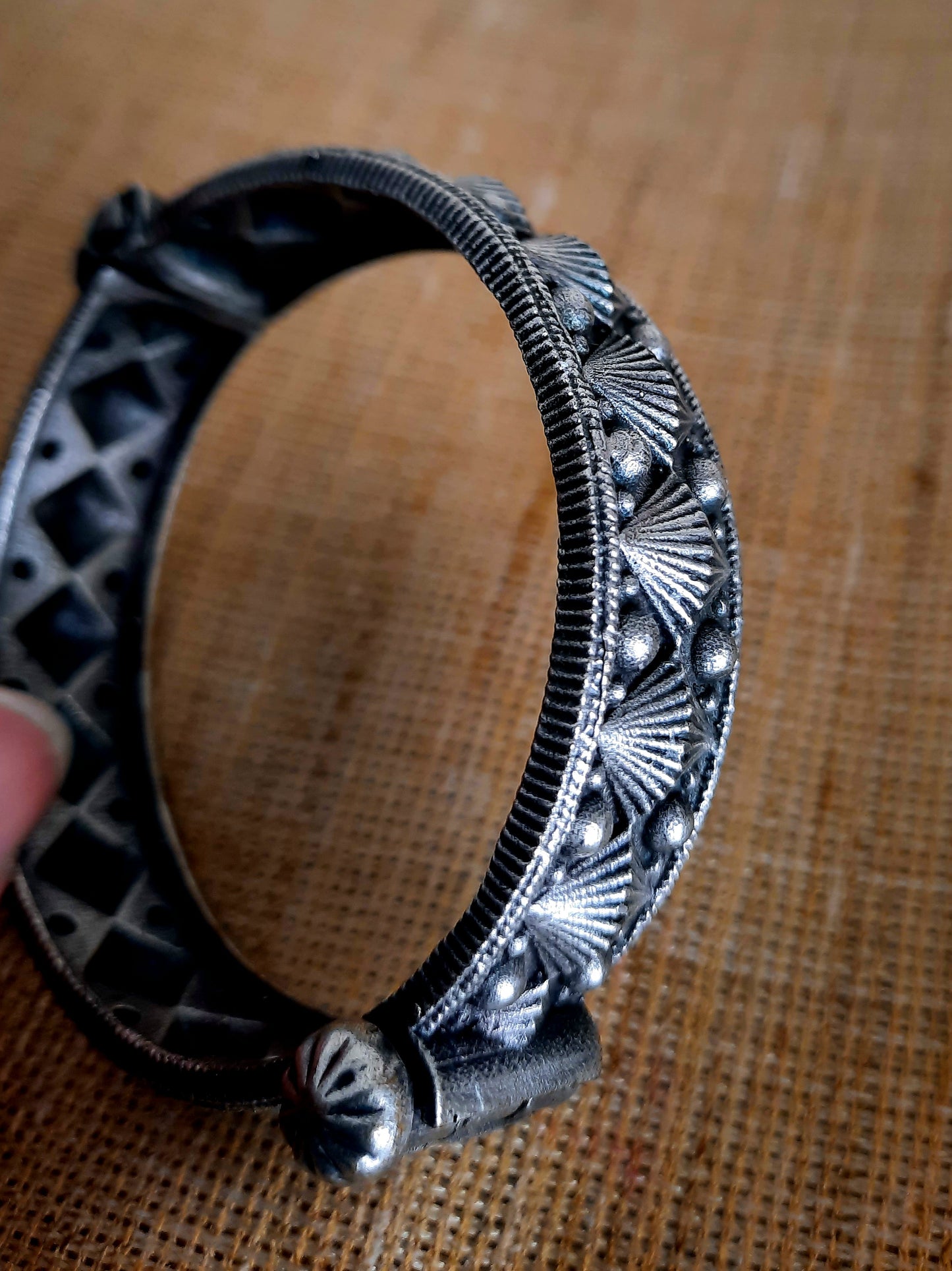 Daisy Dia-mond Bangle