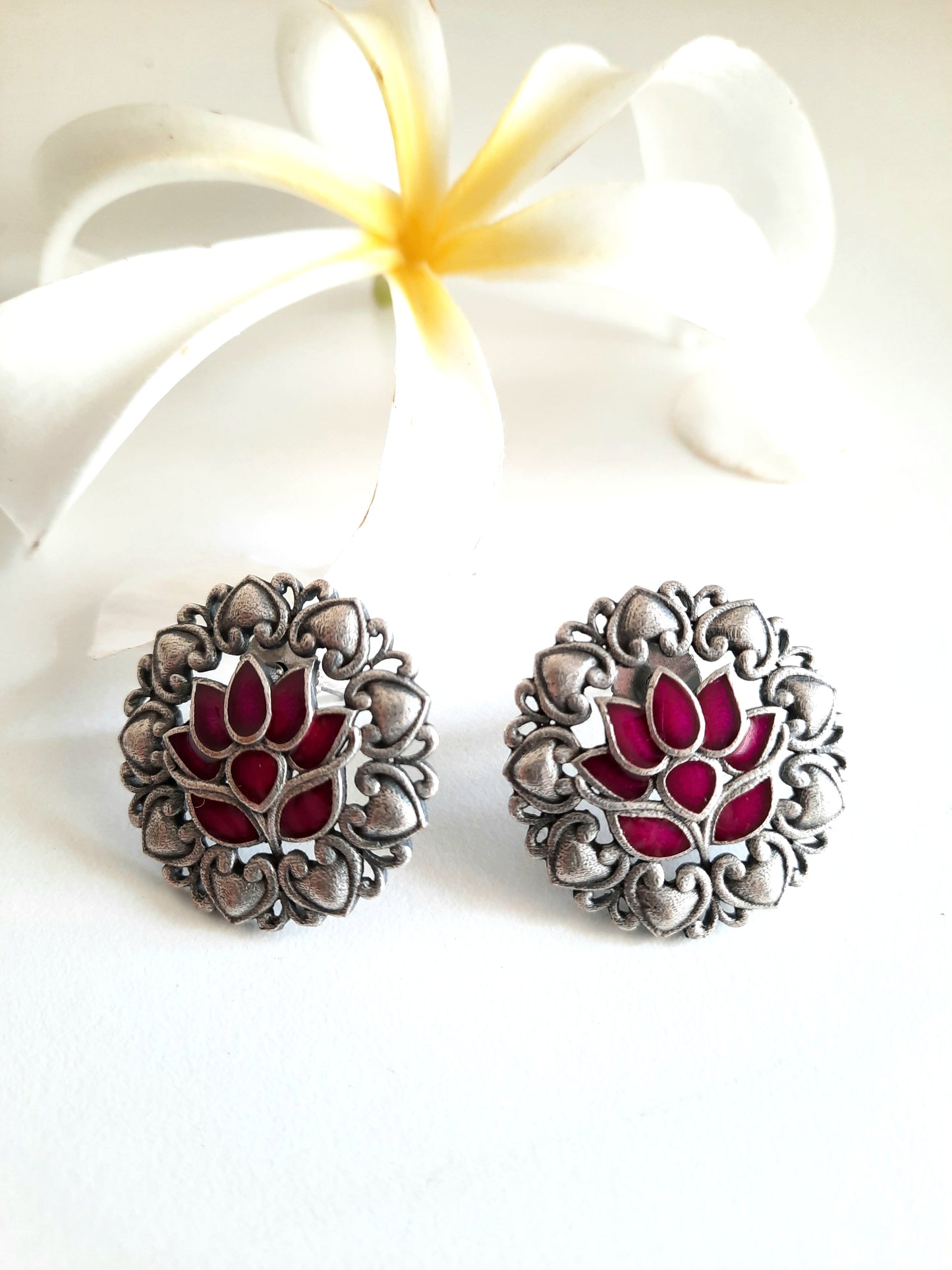 Layla Red Earrings