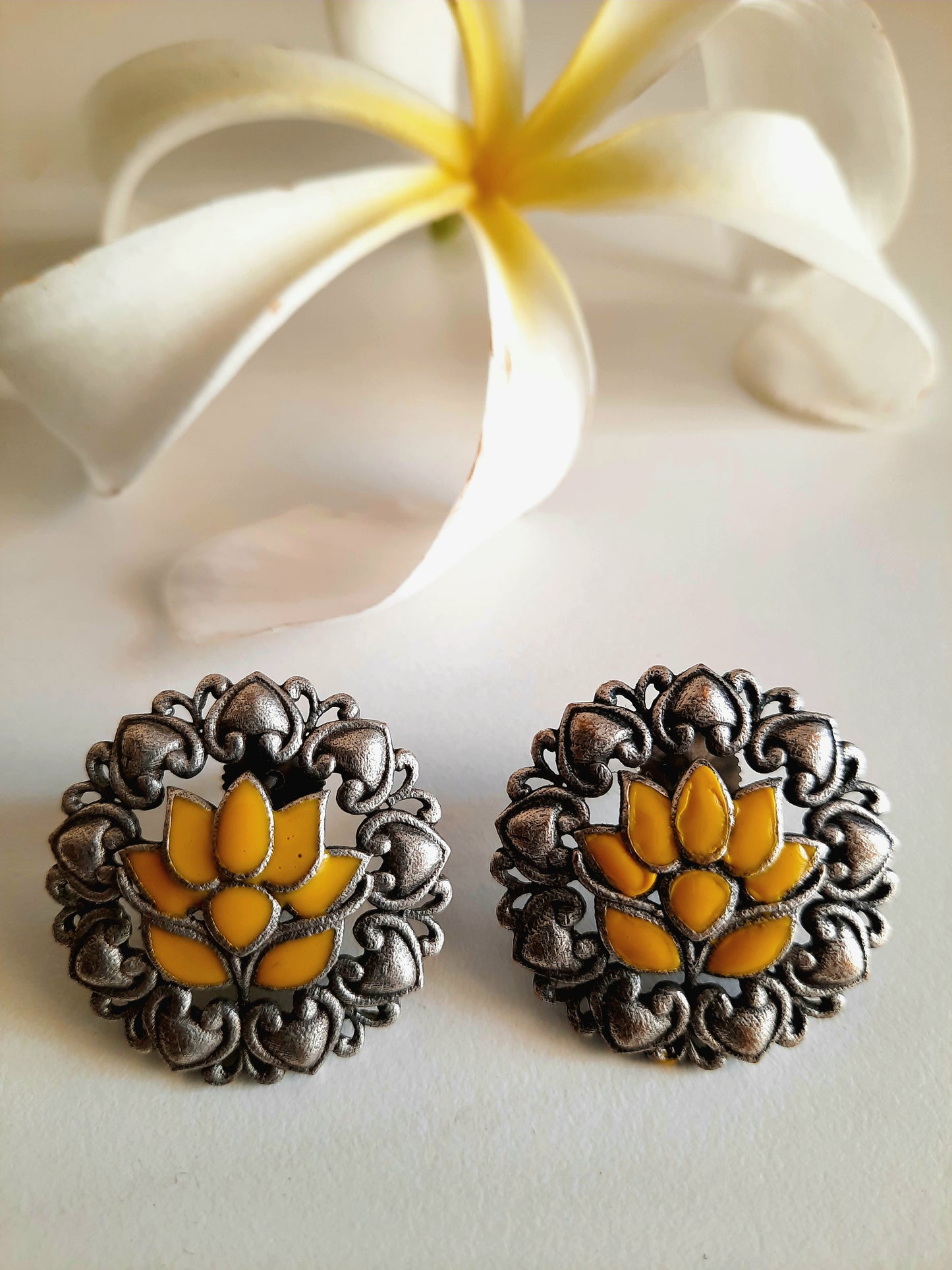Layla Yellow Earrings