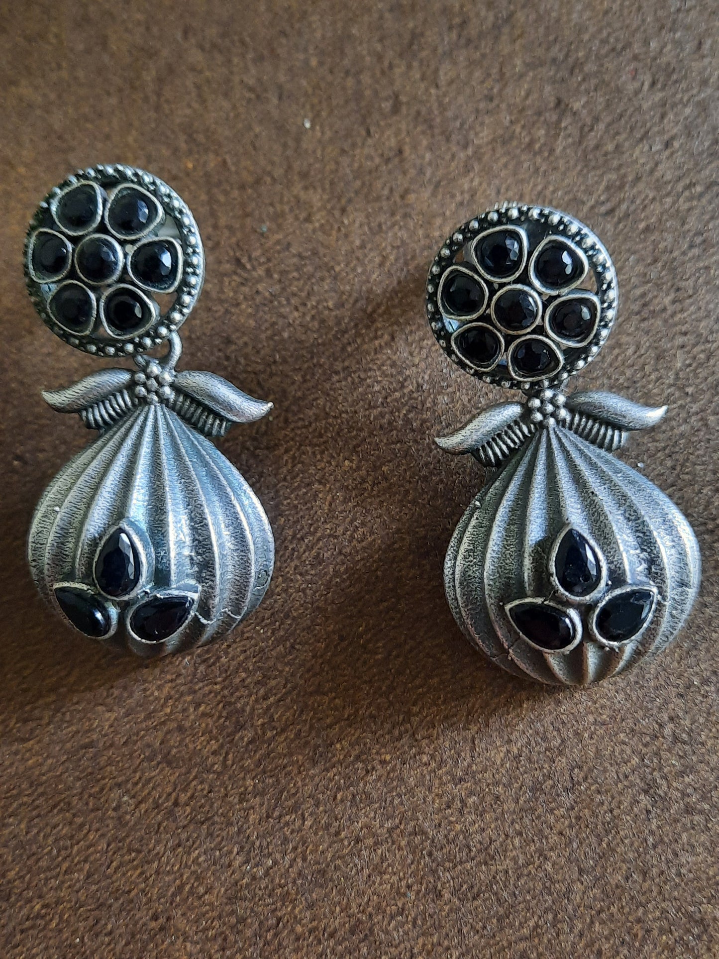 Clara Green Earrings