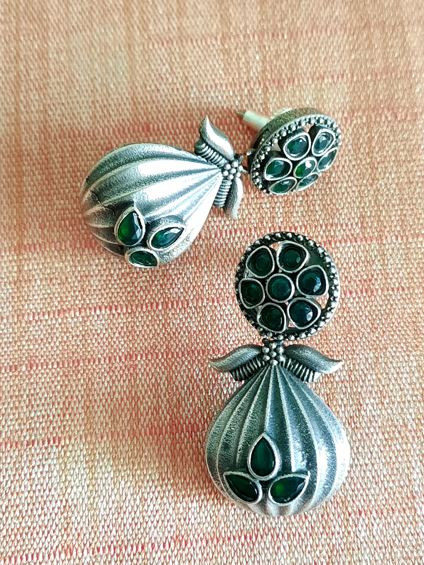 Clara Black Earrings