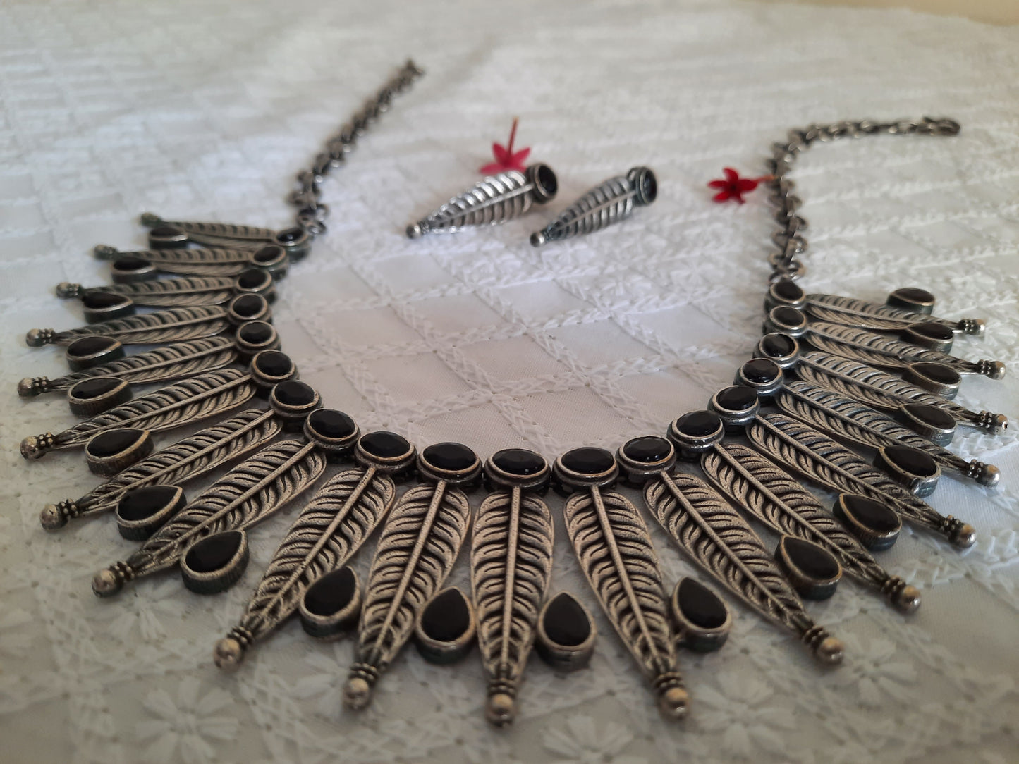 Simran Black Necklace Set